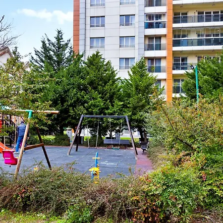 Incity - Near Mall, Balcony - Rh Living Daire Bükreş